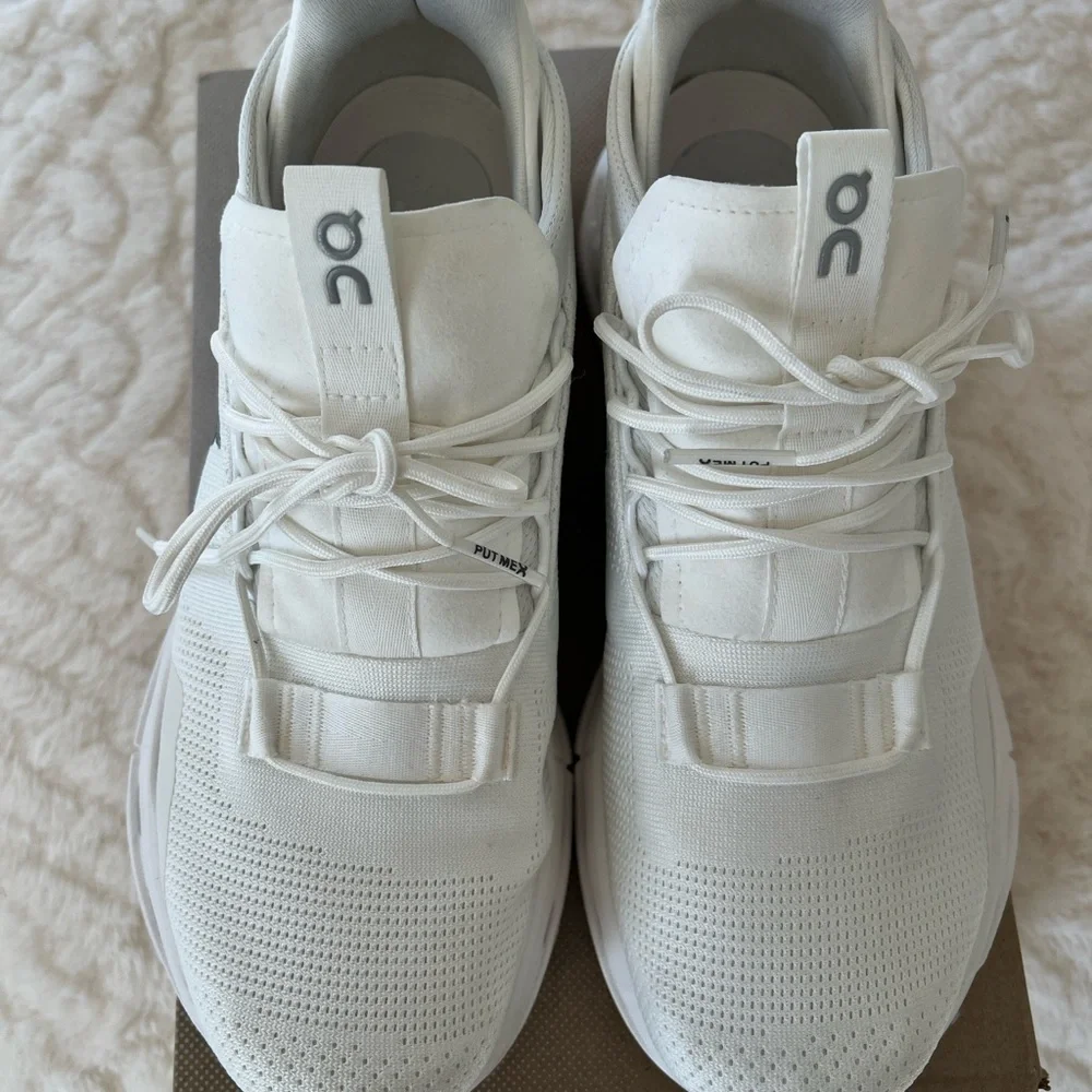 On Women’s Running Cloudnova 2 Sneakers in Undyed White, Size 9.5 - Picture 4 of 13